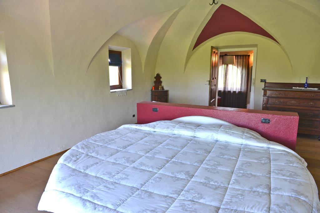 Casa Vacanze Il Brichet Mondovì Værelse billede