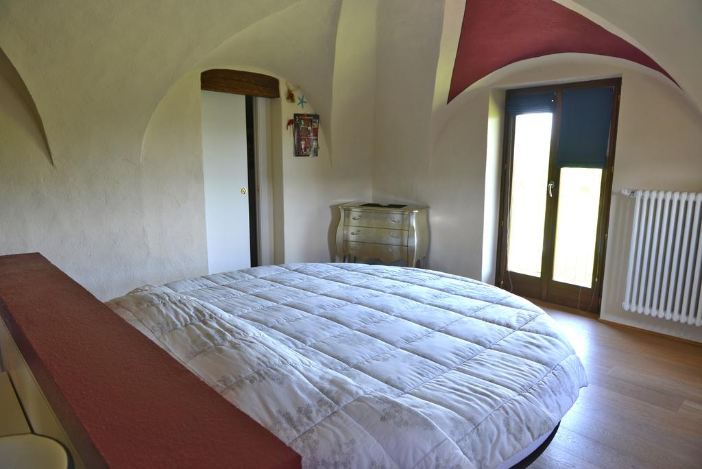 Casa Vacanze Il Brichet Mondovì Værelse billede