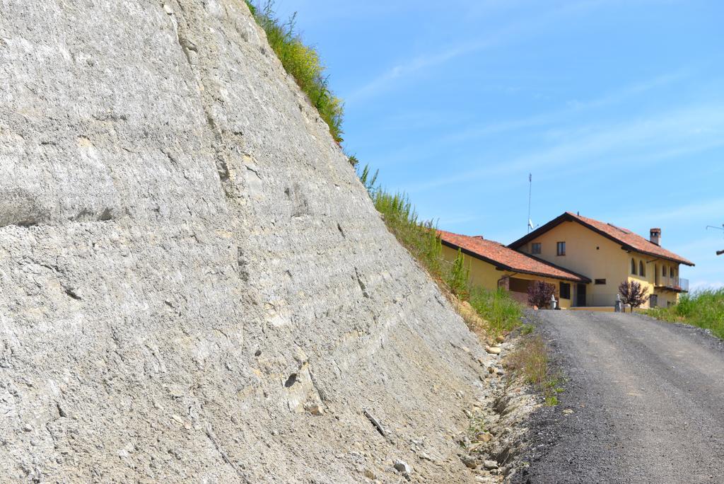 Casa Vacanze Il Brichet Mondovì Værelse billede